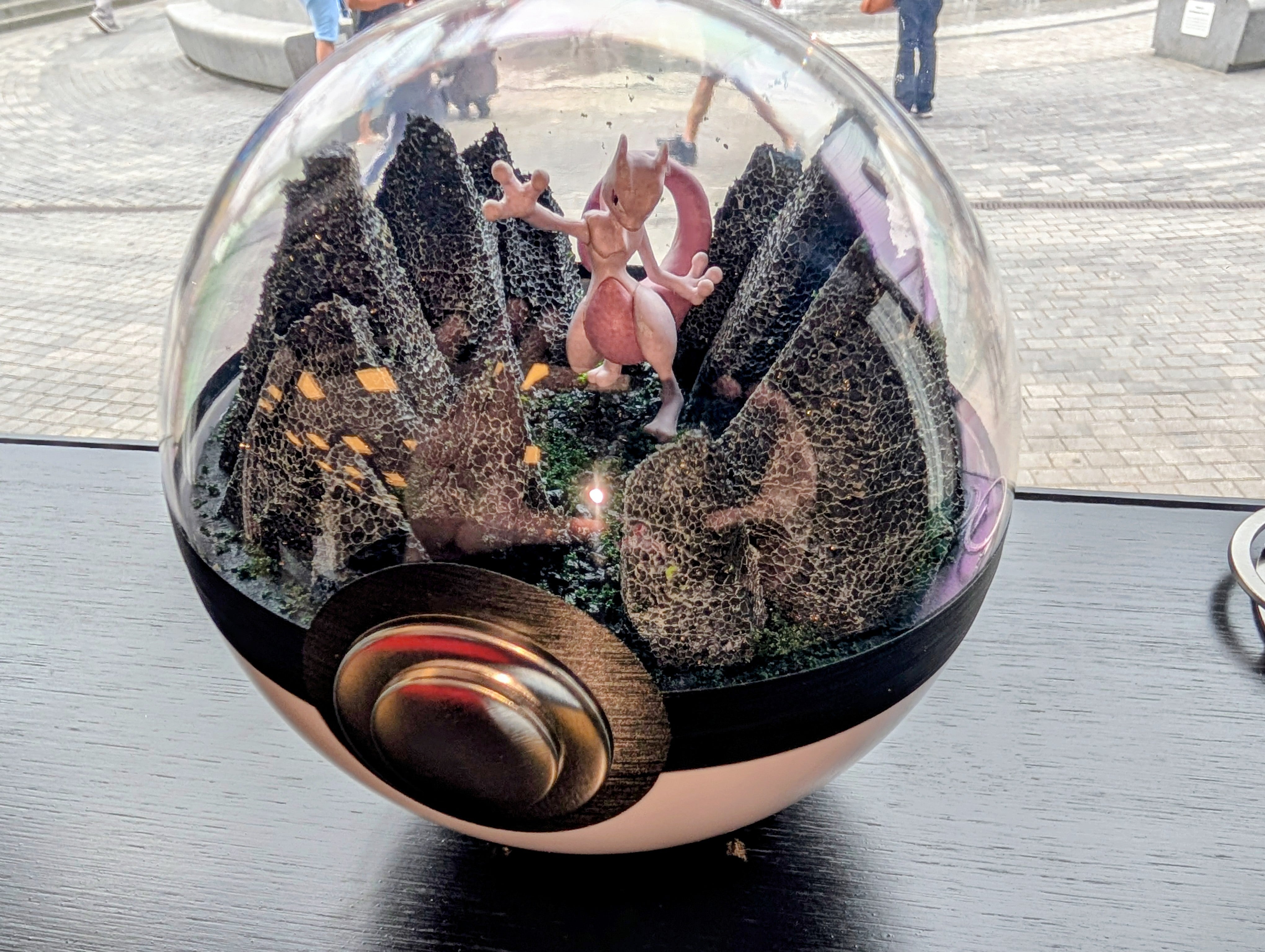 PokeGlobe Mewtwo