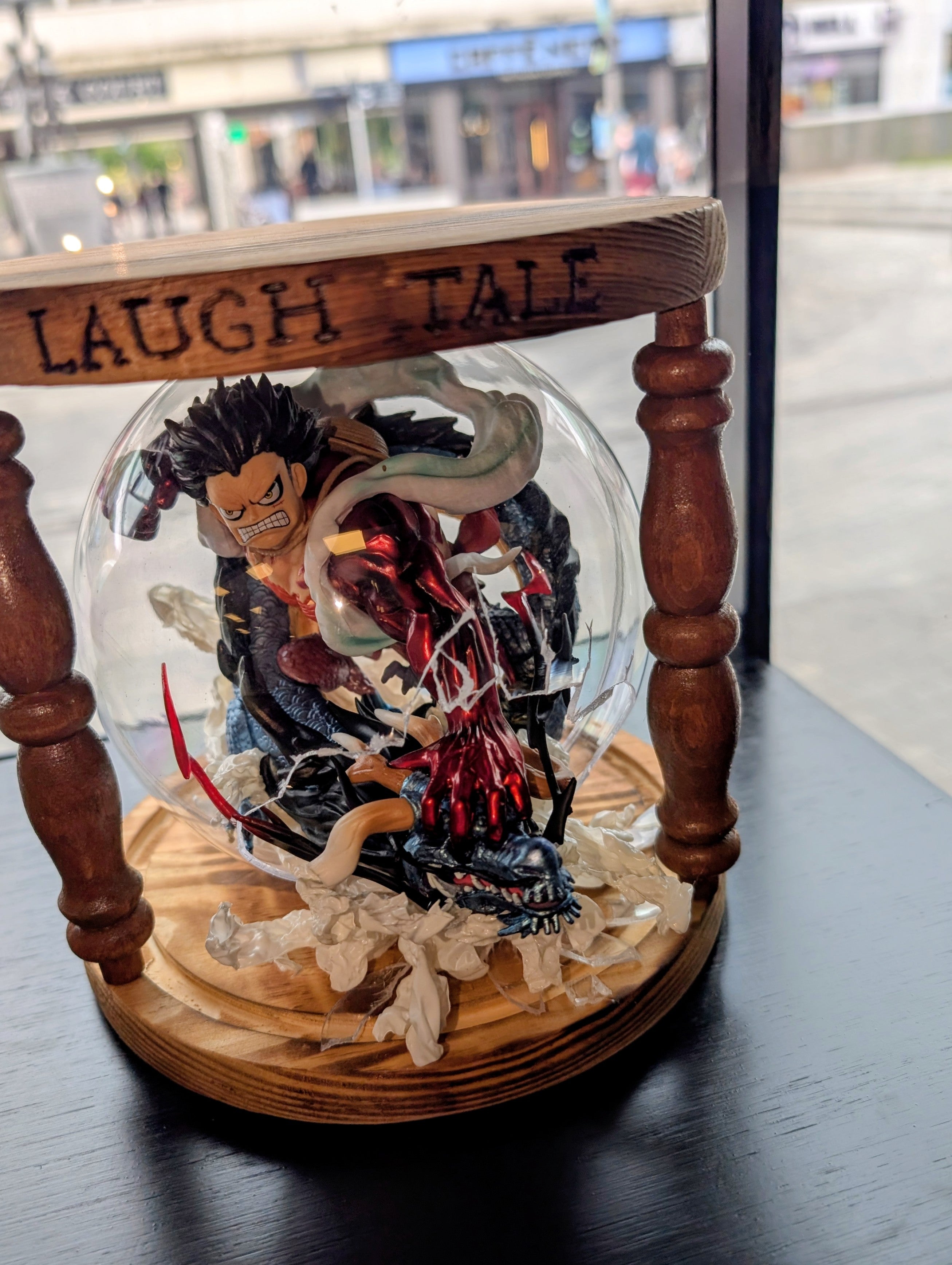 One Piece Luffy Hourglass
