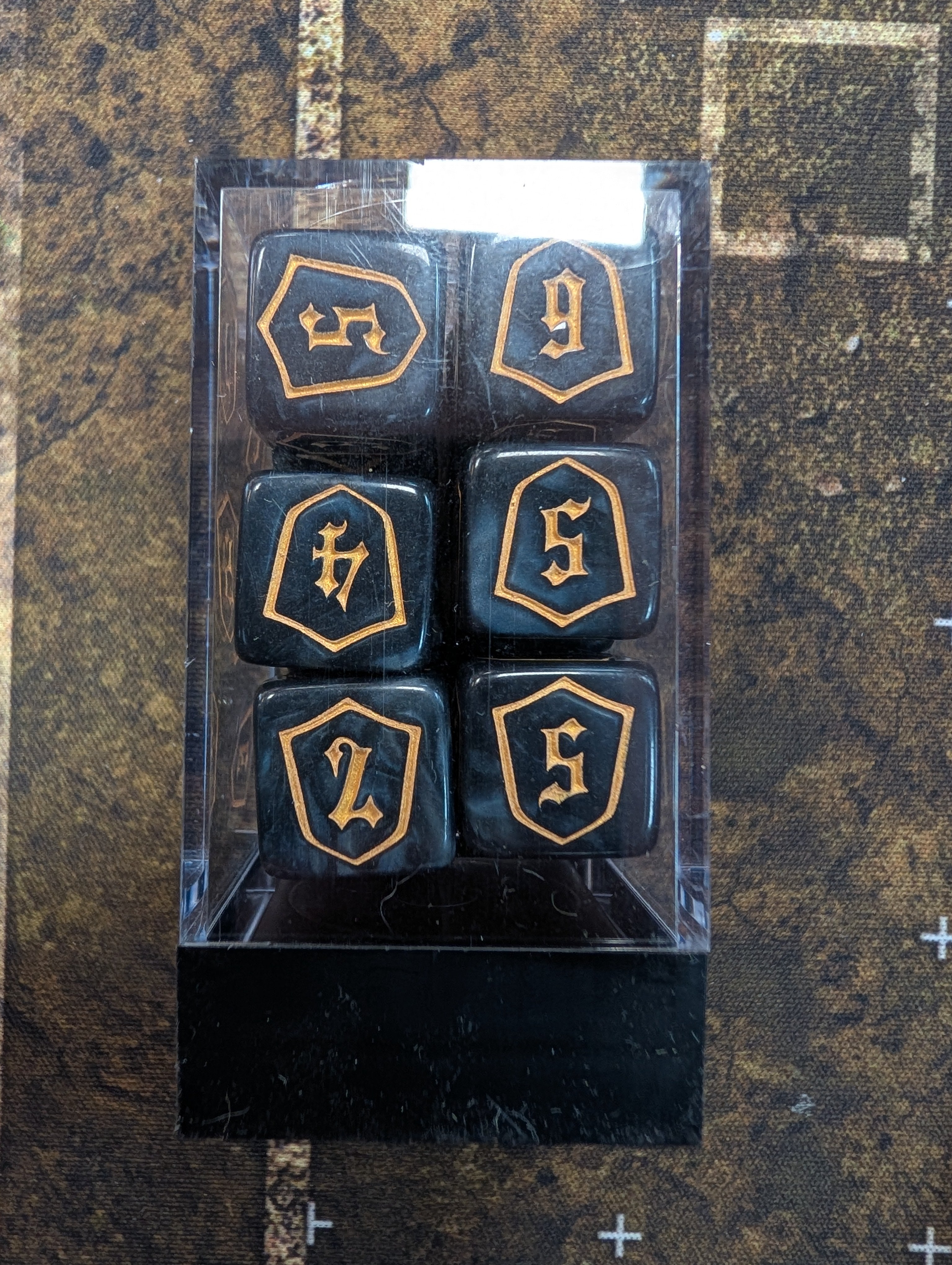 12X16mm Dice Block | Pearlescent Black Shield